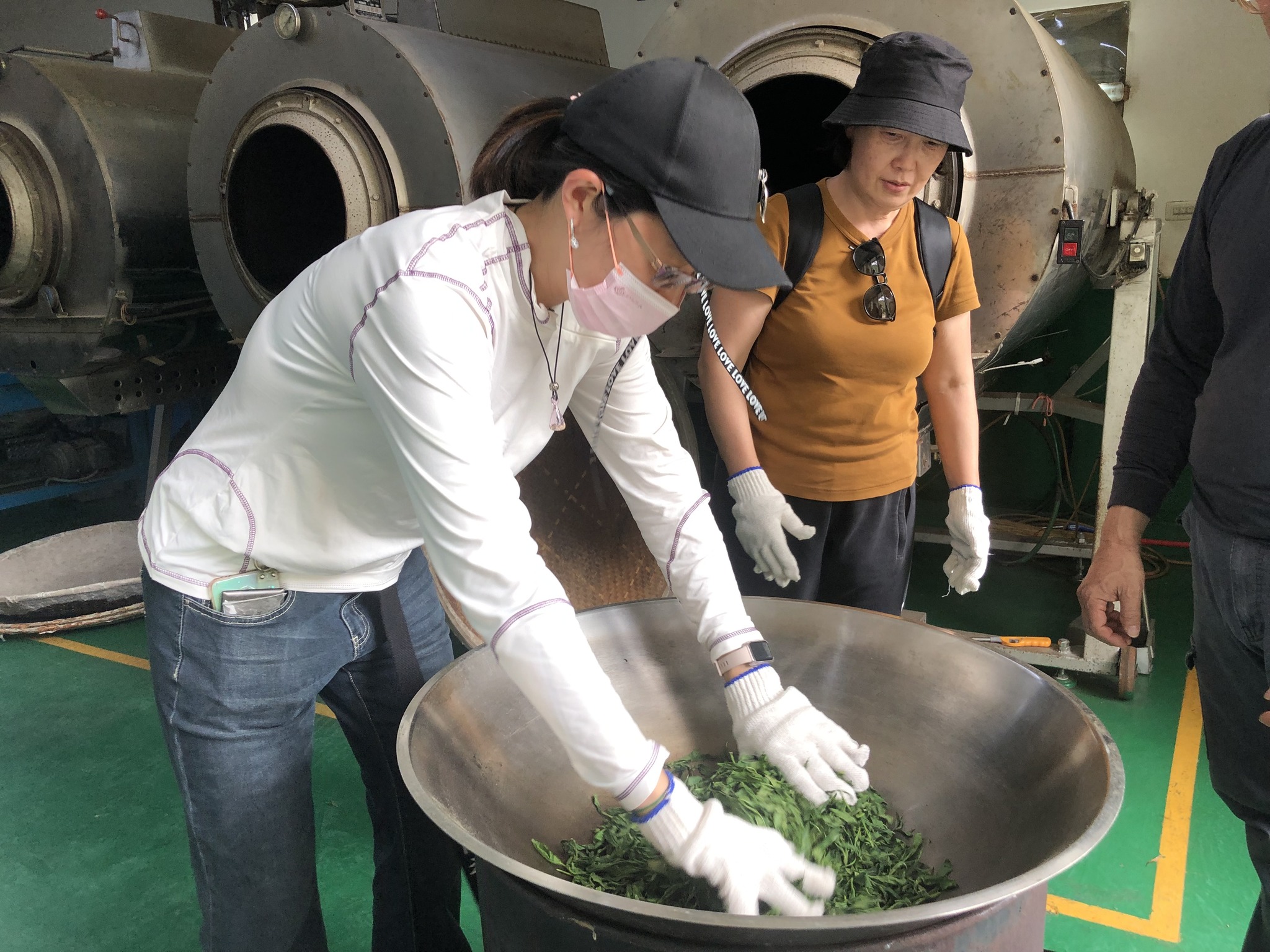 民眾體驗製茶1