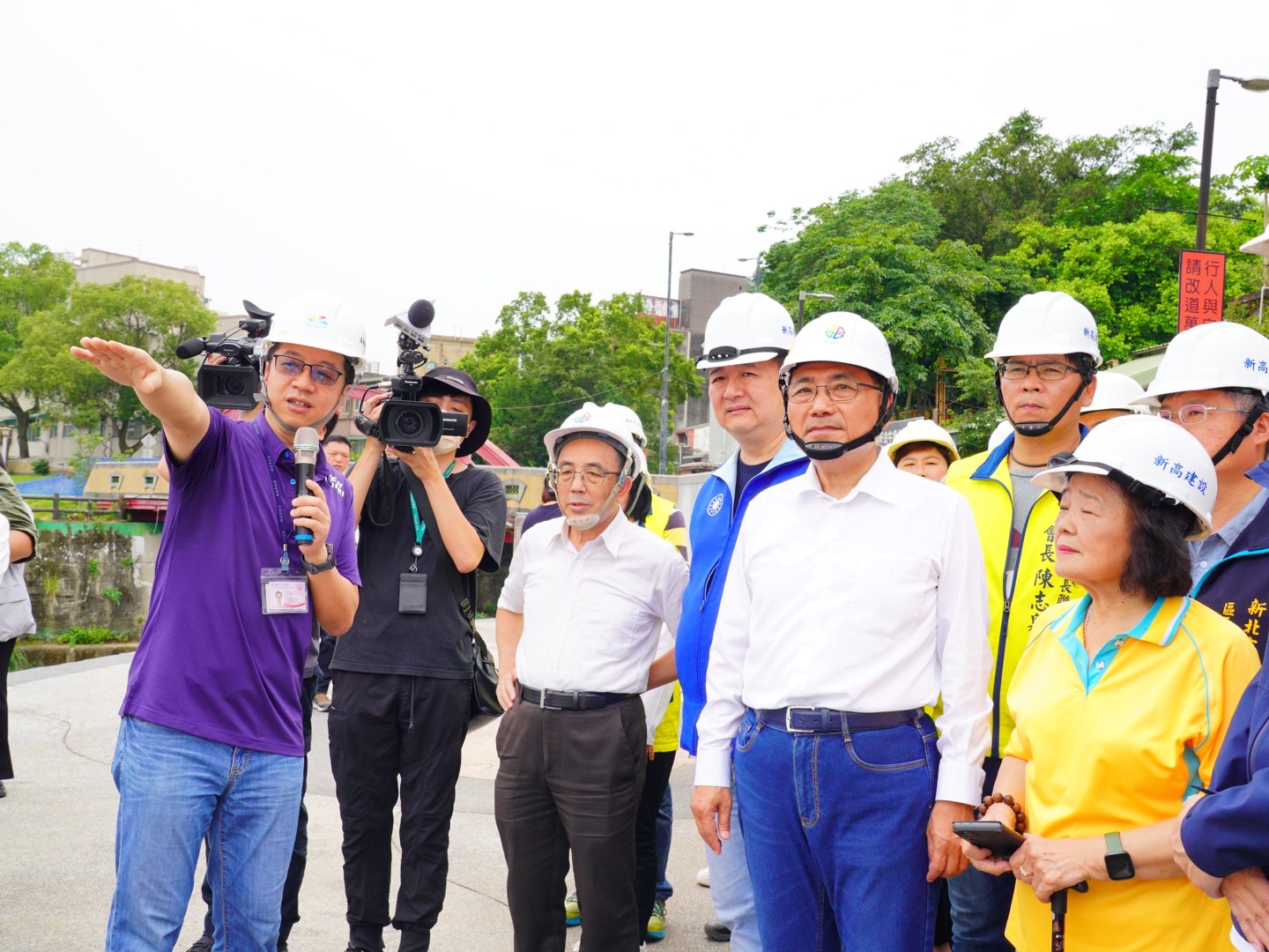 市長視察長福橋改建工程