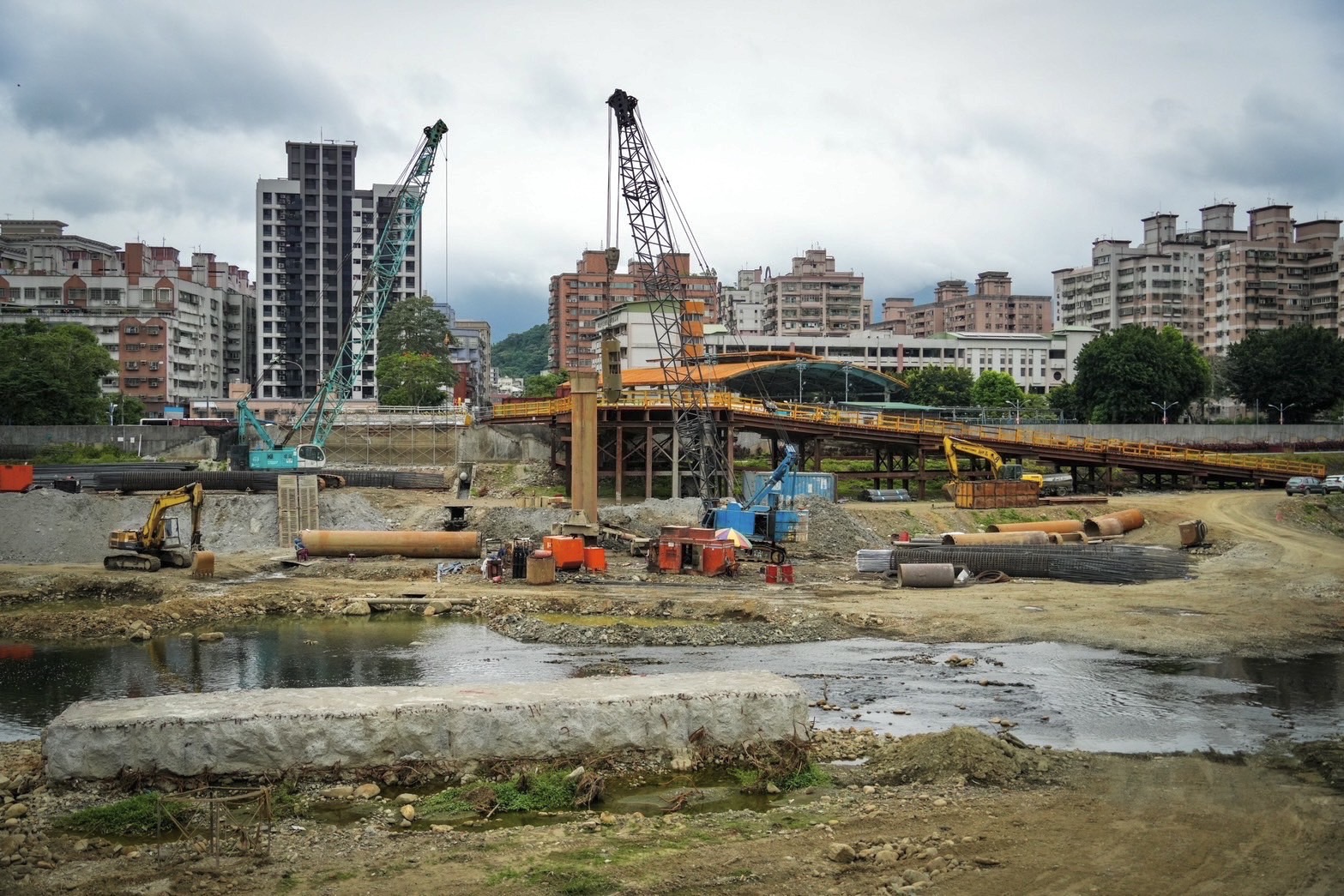 市長視察長福橋改建工程