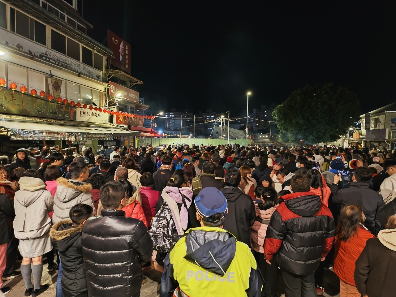 祖師廟除夕夜燒頭爐香活動